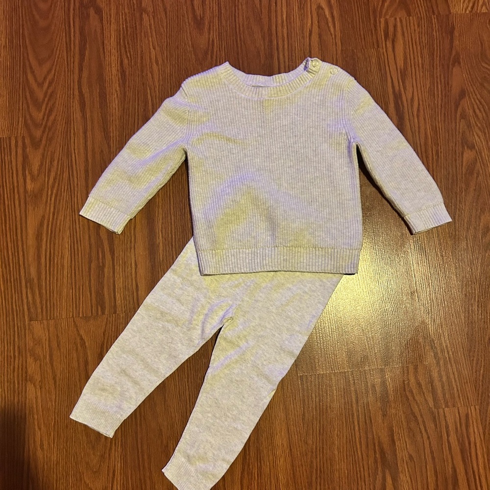 Baby GAP Beige Knit Set
